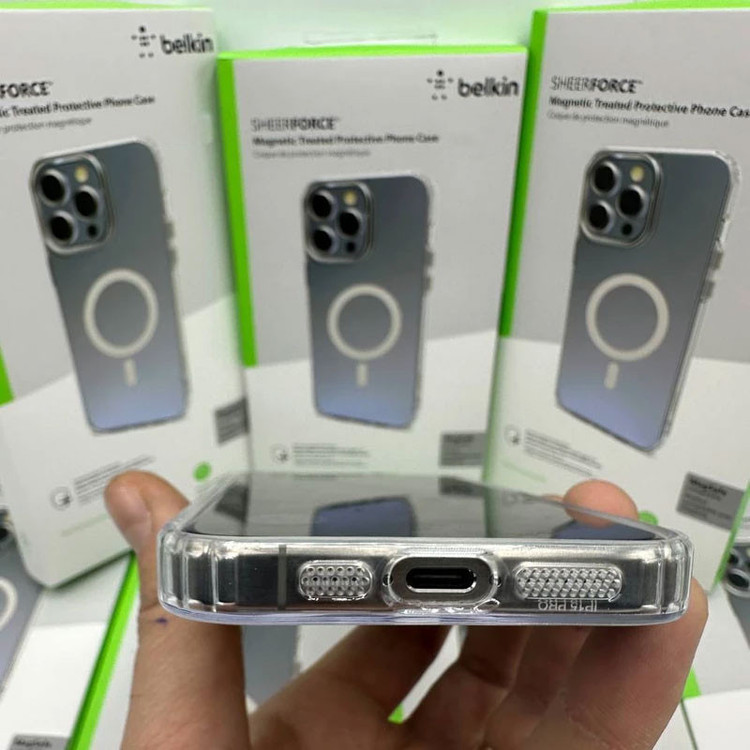 گارد و کاور بلکین مدل مگ سیف دار مناسب برای گوشی موبایل اپل Iphone 16 Pro Max