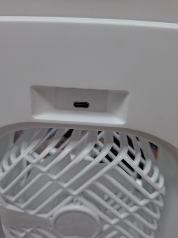 پنکه رومیزی مه پاش چندکاره مدل Multi-Function Fan Humidifier L1