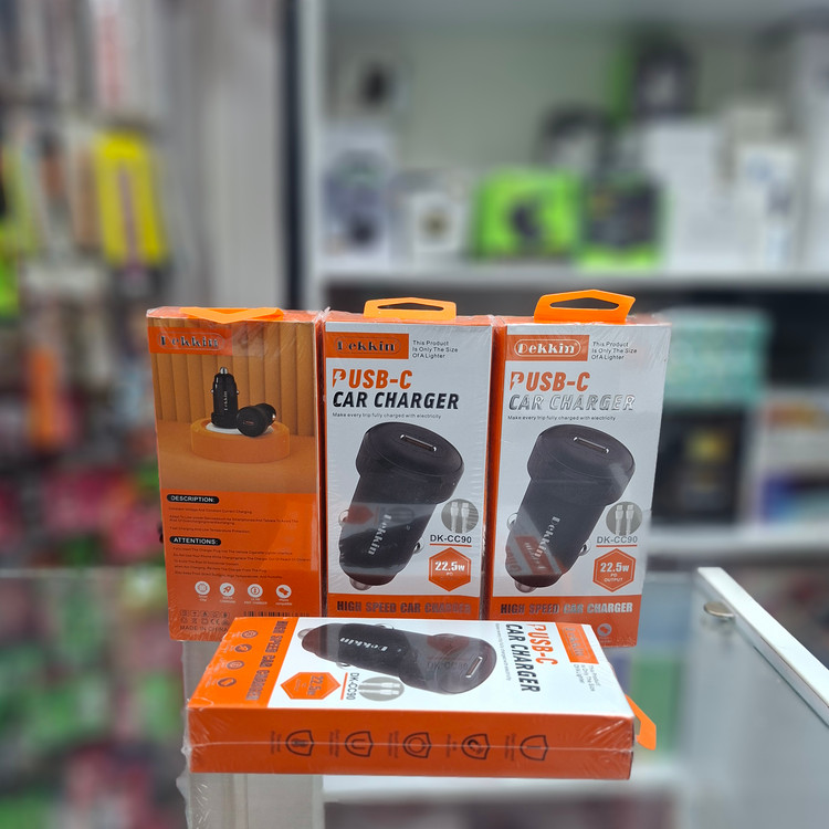 شارژر فندکی دکین فوق سریع مدل Dekkin DK-CC90 دارای یک عدد کابل